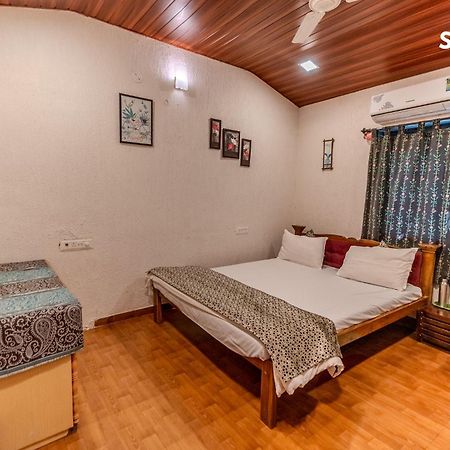 Nysa Villa Igatpuri Exteriör bild
