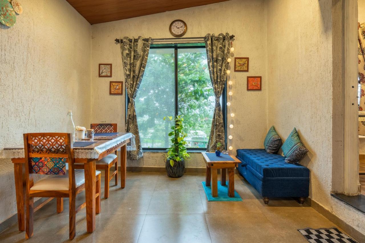 Nysa Villa Igatpuri Exteriör bild