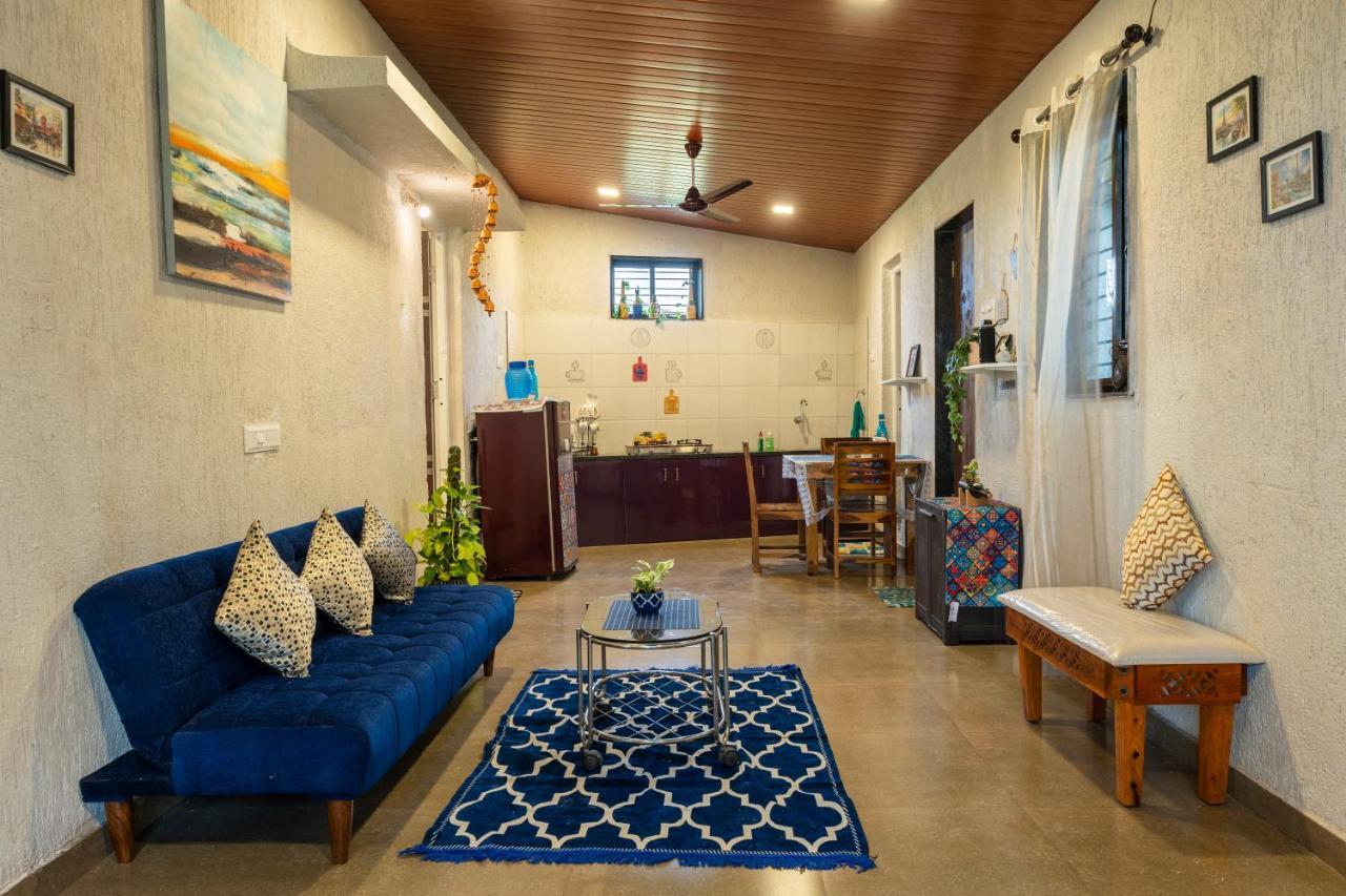 Nysa Villa Igatpuri Exteriör bild