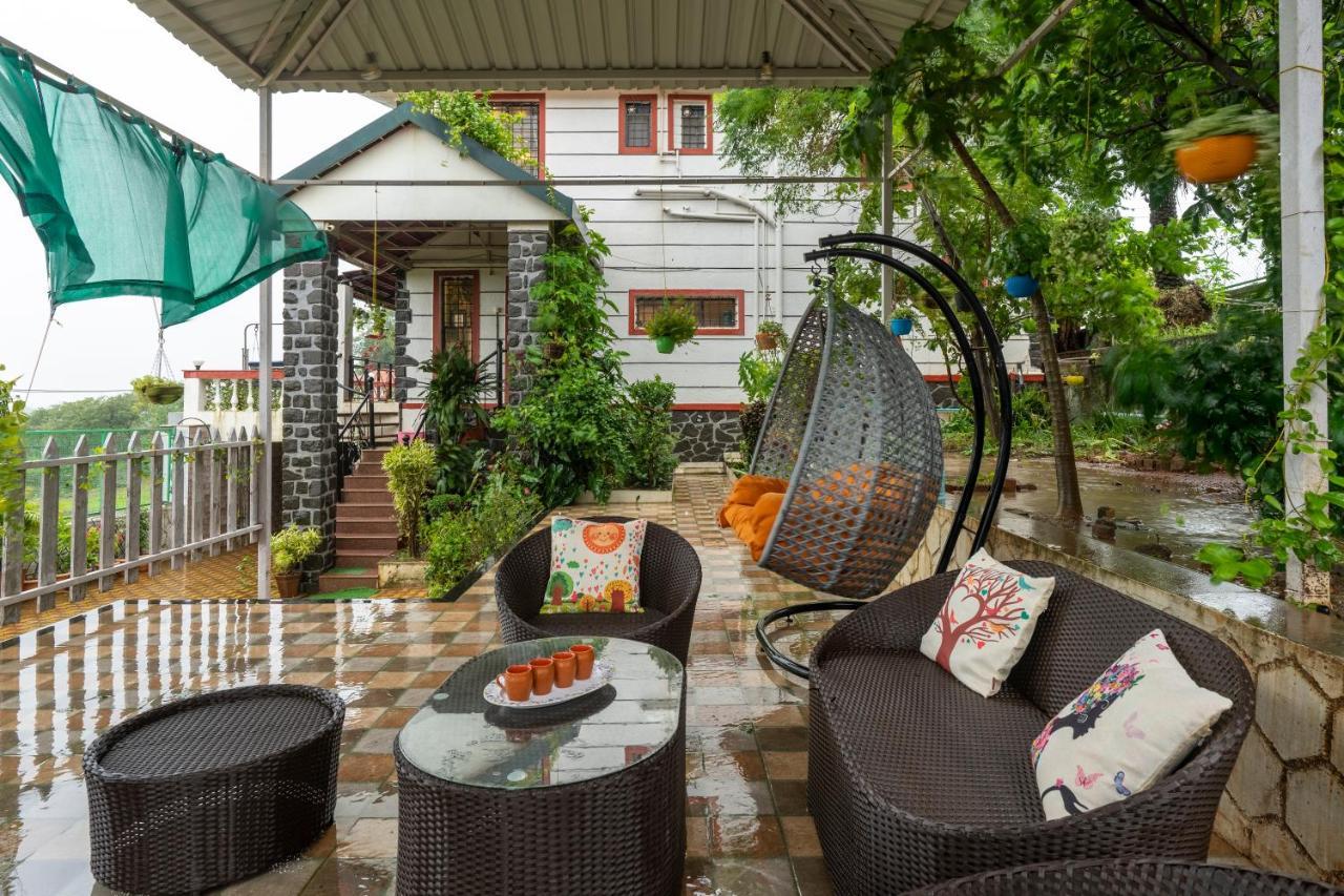 Nysa Villa Igatpuri Exteriör bild