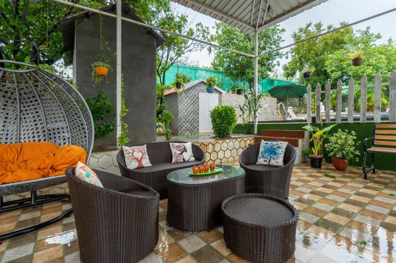 Nysa Villa Igatpuri Exteriör bild