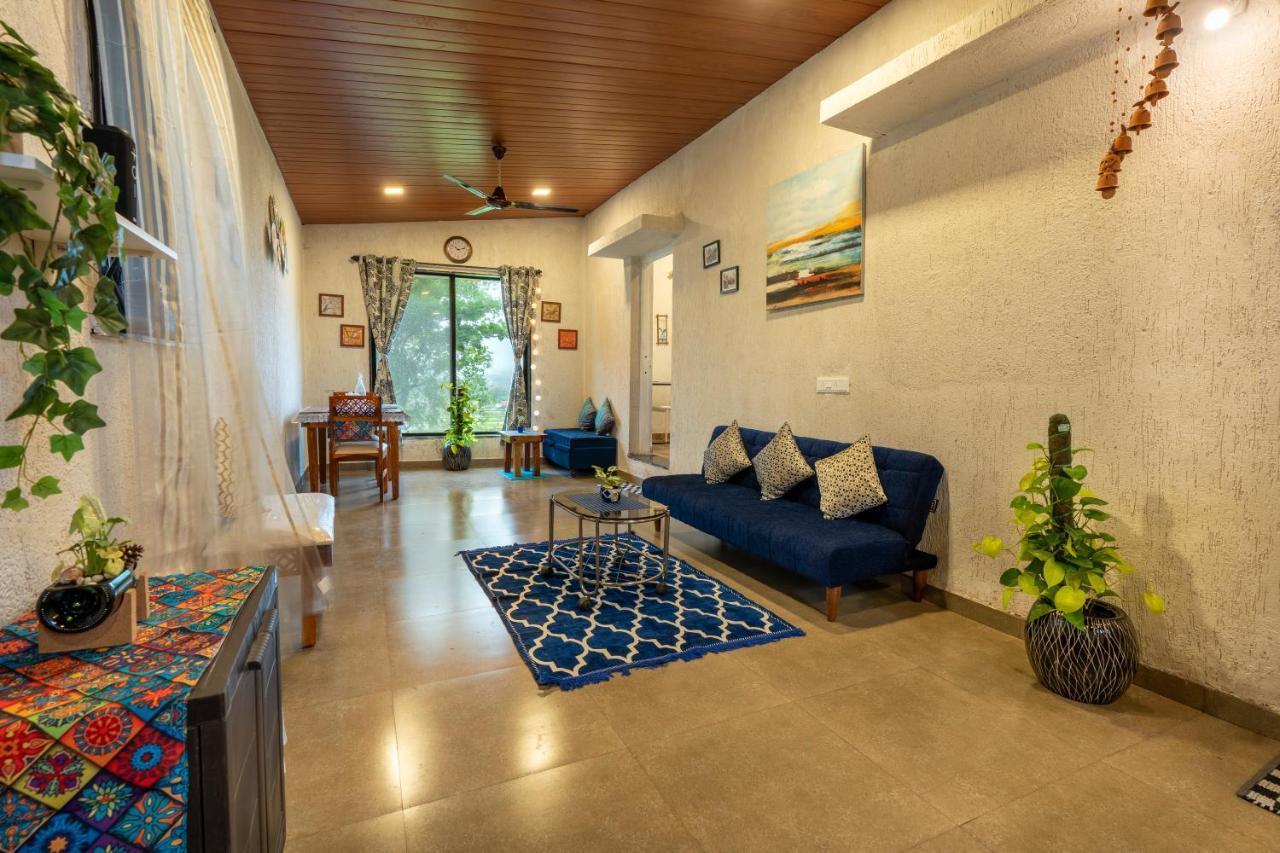 Nysa Villa Igatpuri Exteriör bild