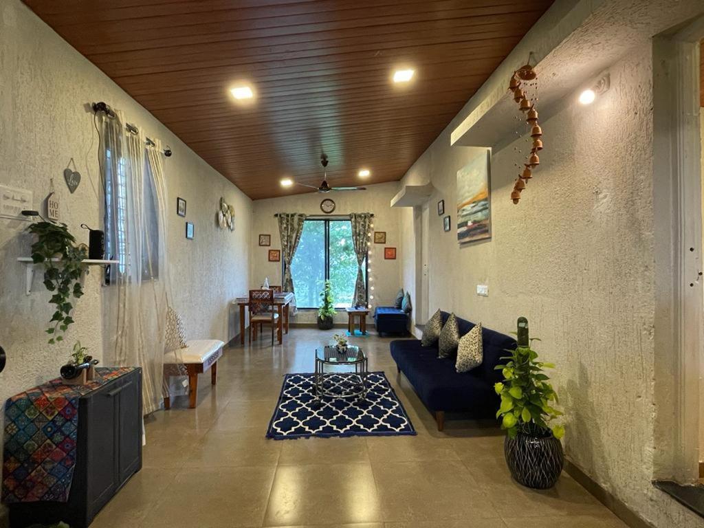 Nysa Villa Igatpuri Exteriör bild