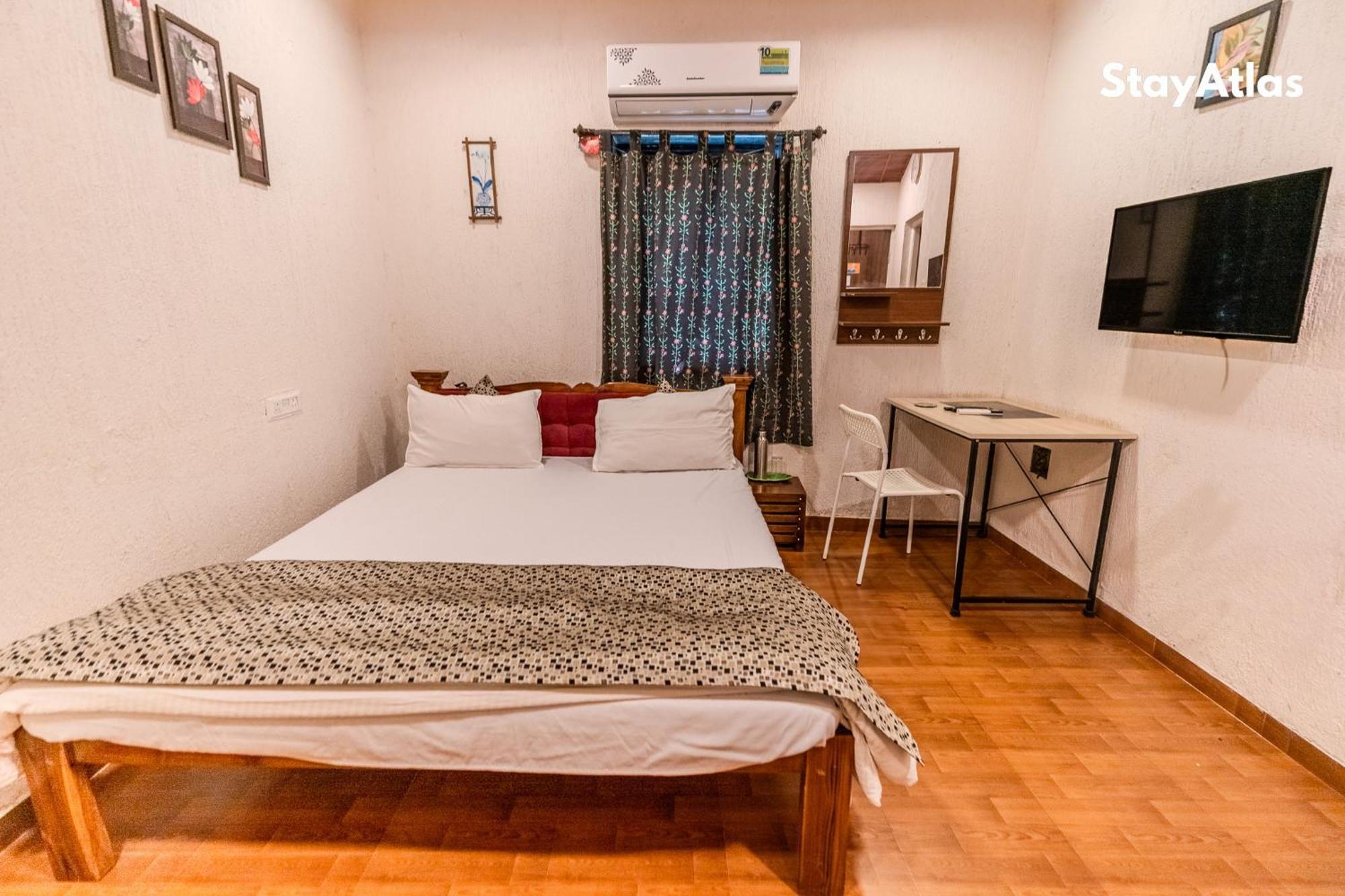 Nysa Villa Igatpuri Exteriör bild