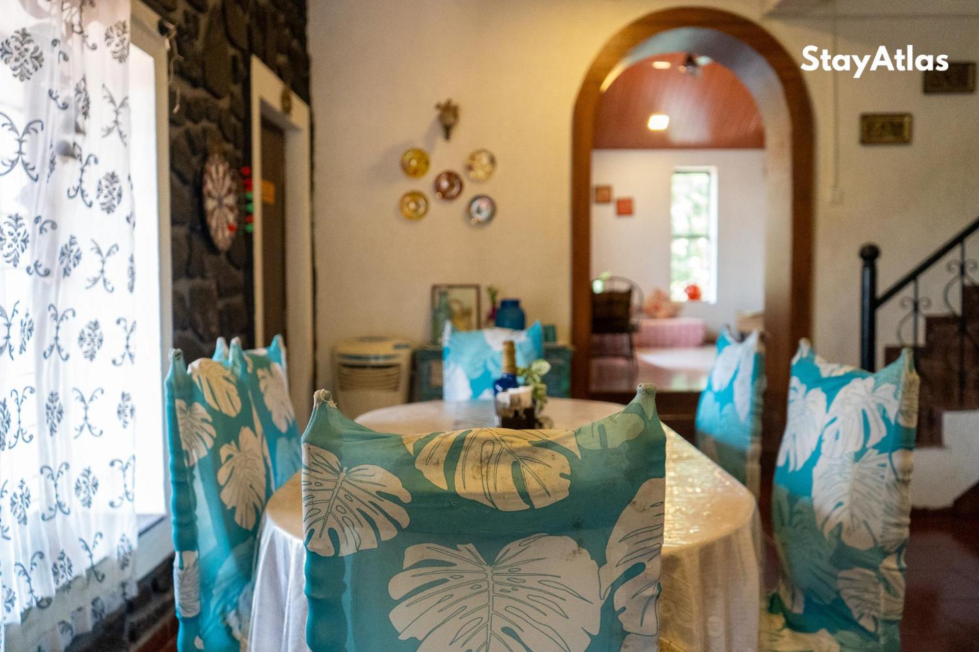 Nysa Villa Igatpuri Exteriör bild