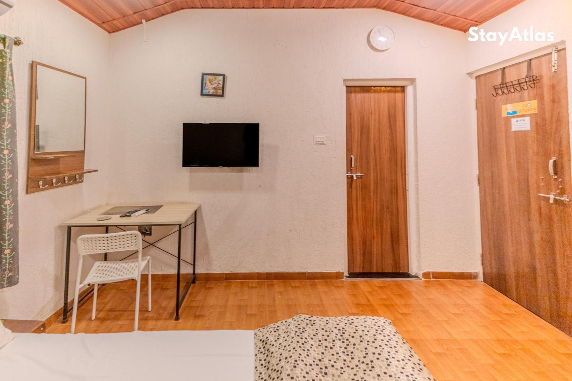 Nysa Villa Igatpuri Exteriör bild